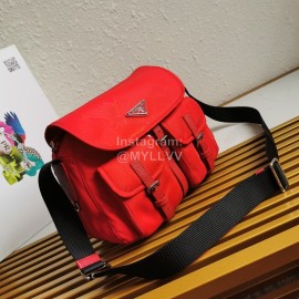 Prada Fashion Imported Nylon Multi Compartment Leisure Shoulder Bag Red 1bd225