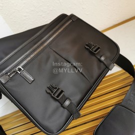 Prada Classic Nylon Flap Fashion Postman Bag For Men Black 2vd768