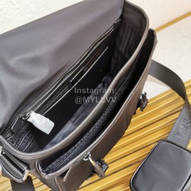 Prada Classic Nylon Flap Fashion Postman Bag For Men Black 2vd768