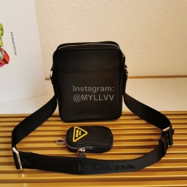Prada Fashion Black With Small Bag Pendant Multi Compartment Shoulder Bag 2vh112