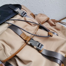 Prada New Leather Fabric Color Contrast Fashion Large Backpack For Men 2vz074