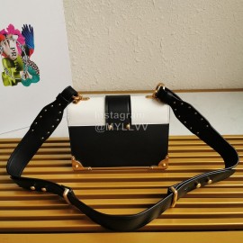 Prada Cross Sheepskin Retro Shoulder Bag For Women 1bd045