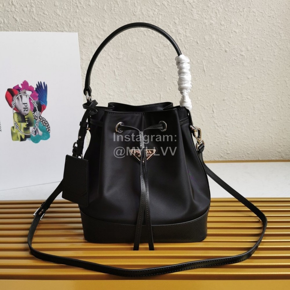 Prada Black Nylon Drawstring Bucket Bag For Women 1be055