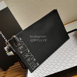 Prada Fashion Leather Hand Bag For Men Black 2ng001