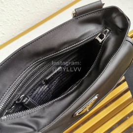 Prada New Three In One Leisure Bag Commuter Bag For Men 2vh110