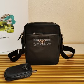 Prada New Three In One Leisure Bag Commuter Bag For Men 2vh112