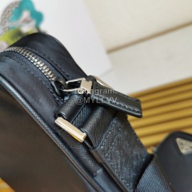 Prada New Three In One Leisure Bag Commuter Bag For Men 2vh112