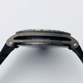 Roger Dubuis Bbr Factory Luminous Scale Rubber Strap Watch