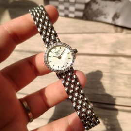 Tissot Sapphire Glass 19.5mm Dial Watch For Women Silver