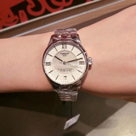 Tissot Sapphire Glass 32mm Dial Steel Strap Watch For Women 