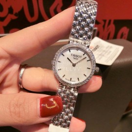 Tissot 316 Fine Steel Case Sapphire Glass Watch Silver
