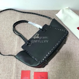 Valentino Small Horizontal Elk Grain Cow Leather Shopping Bag Black 0037a