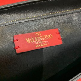 Valentino Fashion Leather Handbag Messenger Bag Red 0015