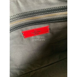 Valentino Fashion Leather Handbag Black 1092