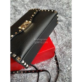 Valentino Fashion Leather Flip Messenger Bag Black 0181