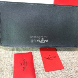 Valentino Fashion Leather Waist Bag Chest Bag Blue 0046