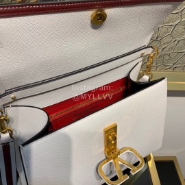 Valentino Fashion Leather Buckle Cowhide Commuter Bag White 0082