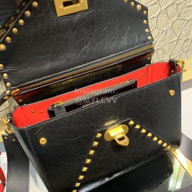 Valentino Fashionable Autumn Winter Leather Bag Black 0056