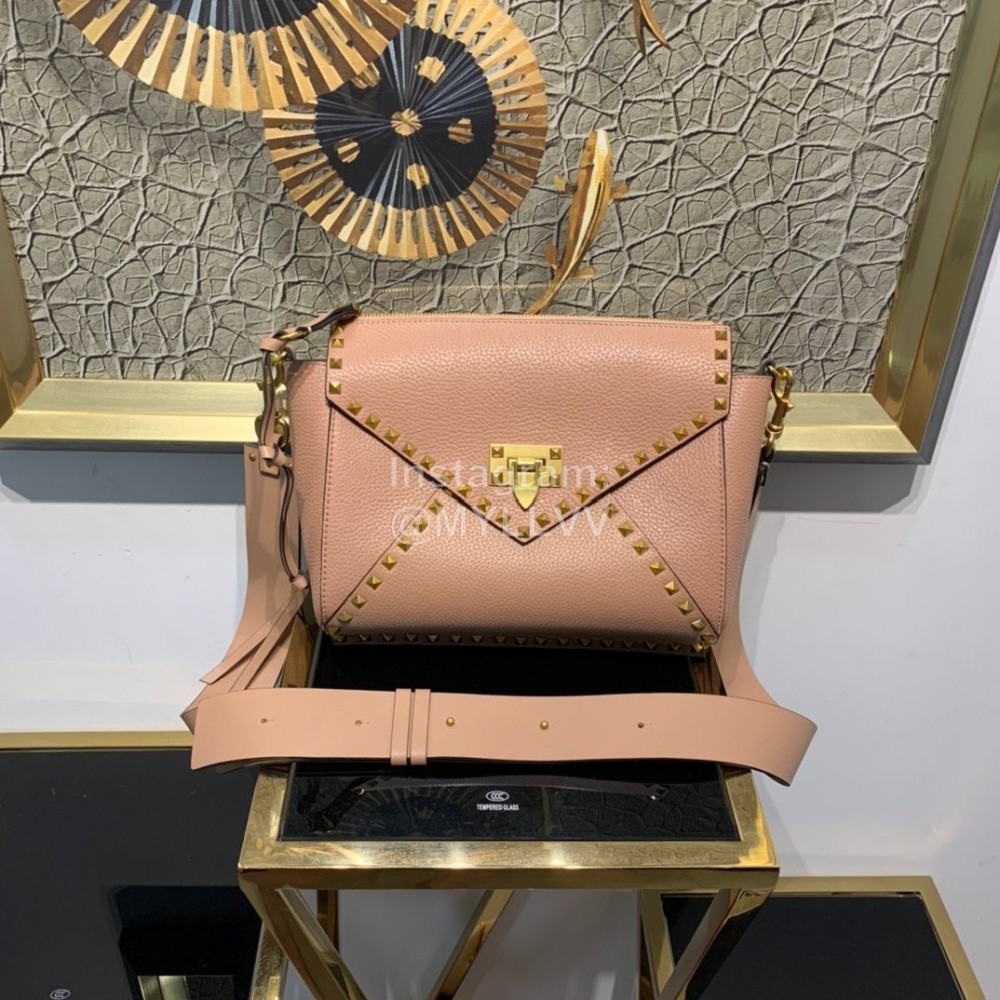 Valentino Fashionable Autumn Winter Leather Bag Pink 0056