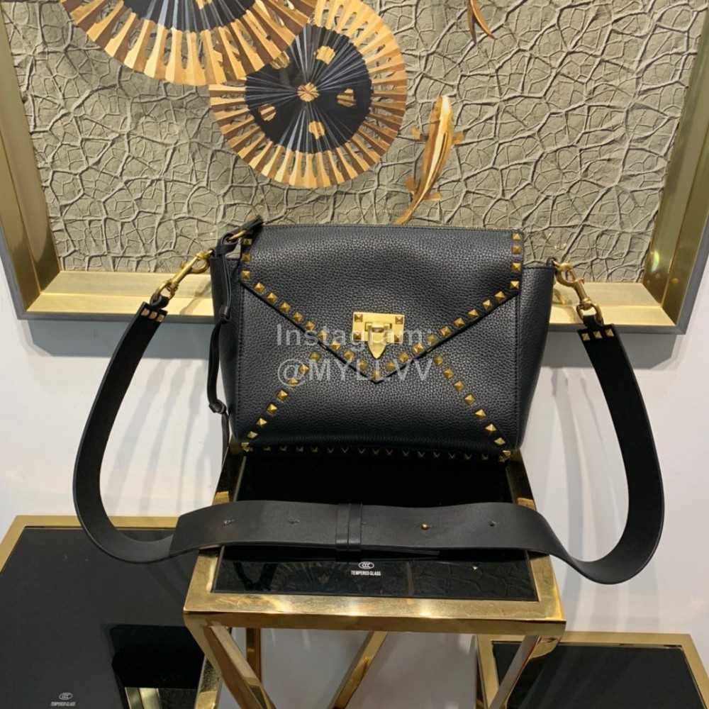 Valentino Fashionable Autumn Winter Leather Bag 0056