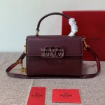 Valentino Small Leather Buckle Cowhide Vintage Handbag Messenger Bag Wine Red 0082s