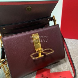 Valentino Small Leather Buckle Cowhide Vintage Handbag Messenger Bag Wine Red 0082s