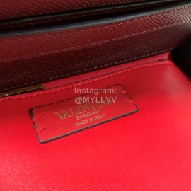 Valentino Small Leather Buckle Cowhide Vintage Handbag Messenger Bag Wine Red 0082s