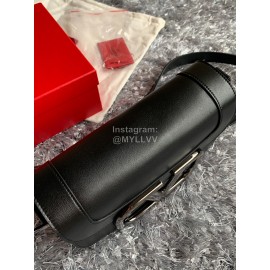 Valentino Large Plain Black Messenger Bag 0109l