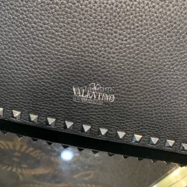 Valentino Large Black Leather Handbag For Women 0399a