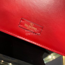 Valentino Large V-Button Retro Shoulder Bag Red 0074l
