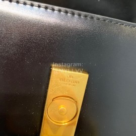 Valentino Large V-Button Retro Shoulder Bag Black 0074l