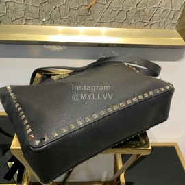 Valentino Large Soft Leather Messenger Bag 50031l