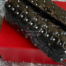 Valentino Fashion Small Chain Bag Black 0123