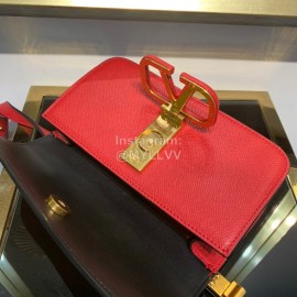 Valentino Fashion Leather Waist Bag Messenger Bag Red 0075