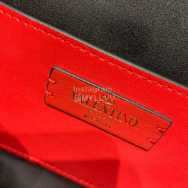 Valentino Fashion Leather Waist Bag Messenger Bag Red 0075