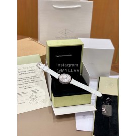 Van Cleef Arpels Lady FéErie Fashion Watch White