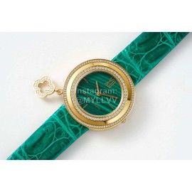 Van Cleef Arpels 316 Refined Steel 32mm Dial Watch Green