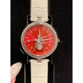 Van Cleef Arpels New Diamond Quartz Watch White
