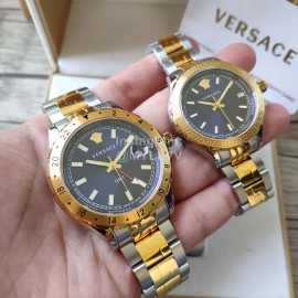 Versace Vcq Series Steel Strap Quartz Watch For Men And Women