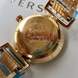 Versace P5q Diamond Inlaid Quartz Watch For Women Red