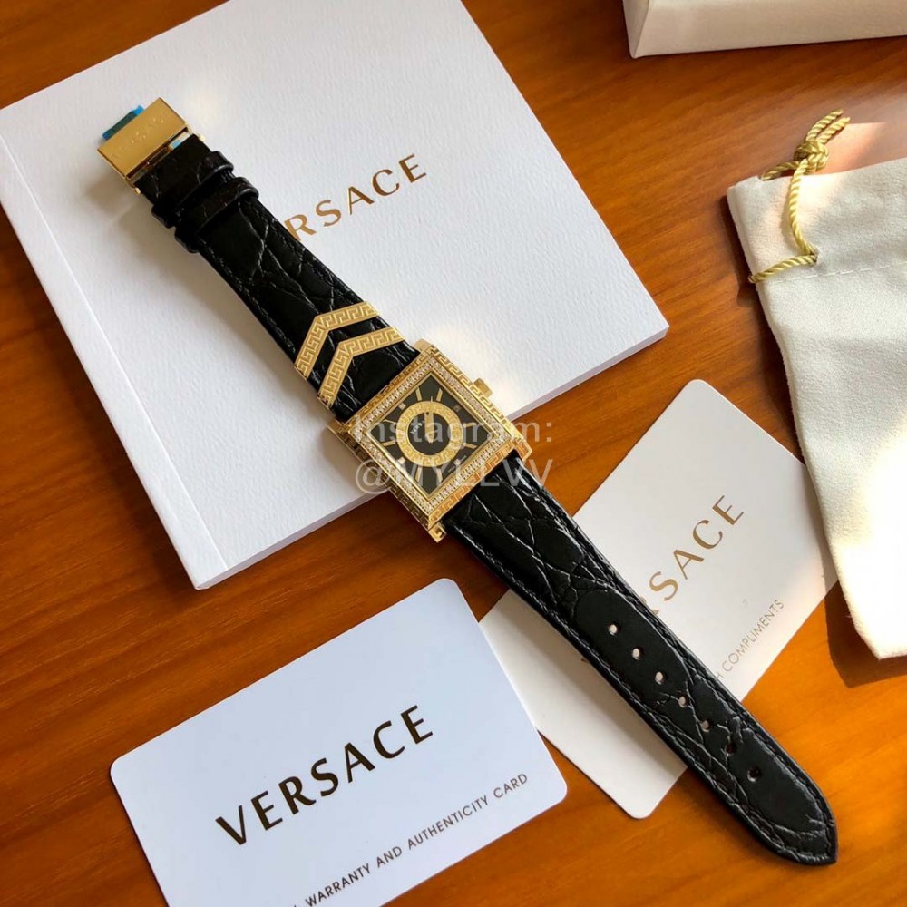 Versace Fashion Square Dial Leather Strap Watch For Women