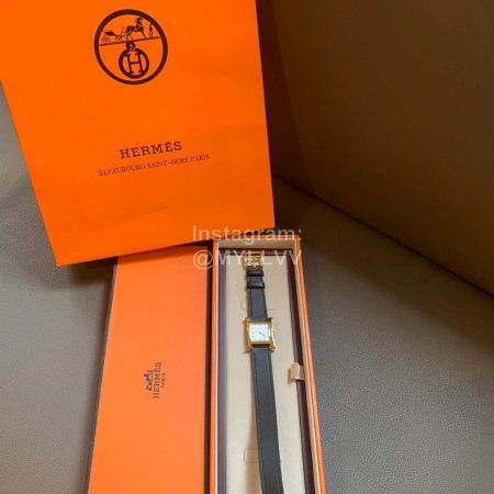 Hermes Square Dial Leather Strap Around Watch Black