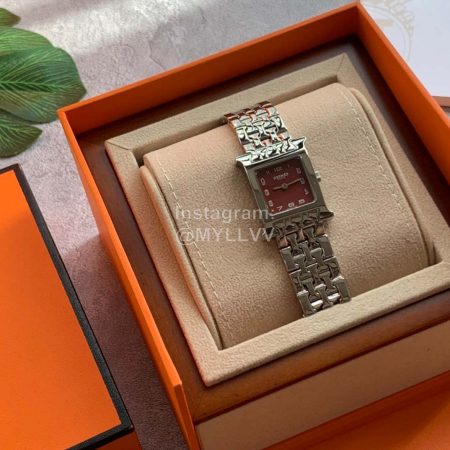 Hermes Fine Steel Watch Chain Square Dial Watch