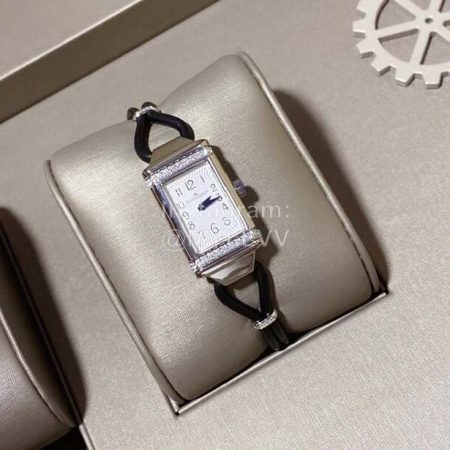 Jaeger Lecoultre Reverso New Square Dial Watch For Women