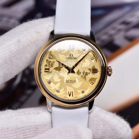 Omega Butterfly 32.7mm Dial Satin Leather Strap Watch