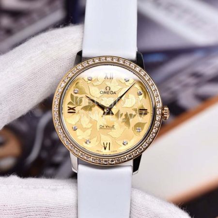 Omega Butterfly 32.7mm Dial Satin Leather Strap Diamond Watch