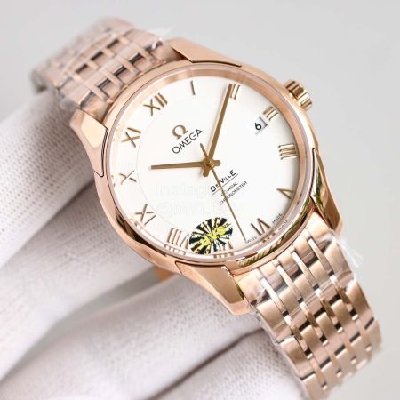 Omega Sapphire Crystal 41mm Dial Watch Rose Gold