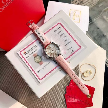 Omega TréSor Sapphire Crystal 36mm Dial Watch Pink